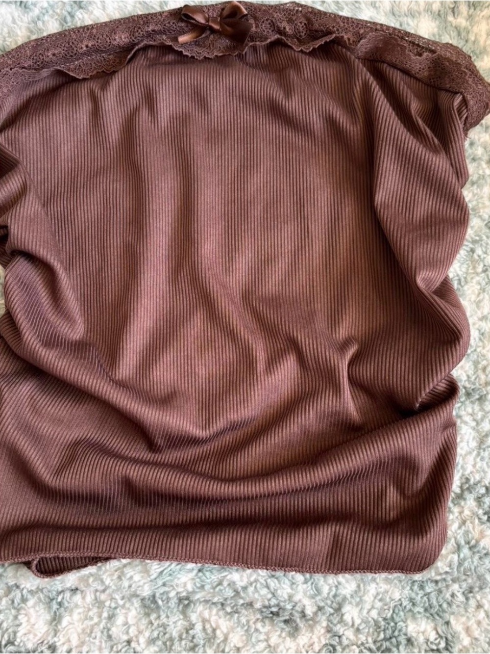 Lace-Trim Ribbed Cami in Warm Brown